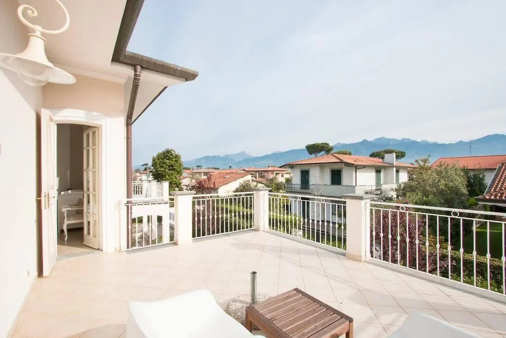 Villa Paolo Forte dei Marmi