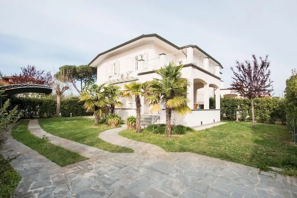 Villa Paolo Forte dei Marmi